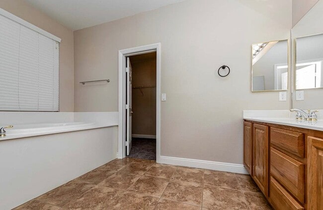 Building Photo - 7716 Turtle Haven Ct