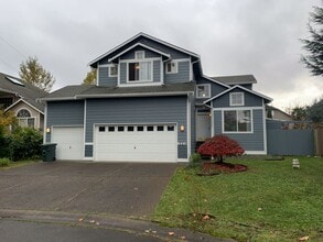 Building Photo - Beautiful 4BR Home | Cul-de-Sac Setting | Prime Bellevue Location