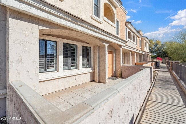 Building Photo - 10757 N 74th St