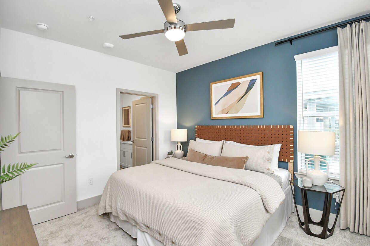 Foto principal - 2020 Grandway Dr