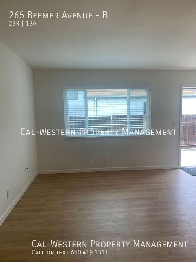 Building Photo - 265 Beemer Ave