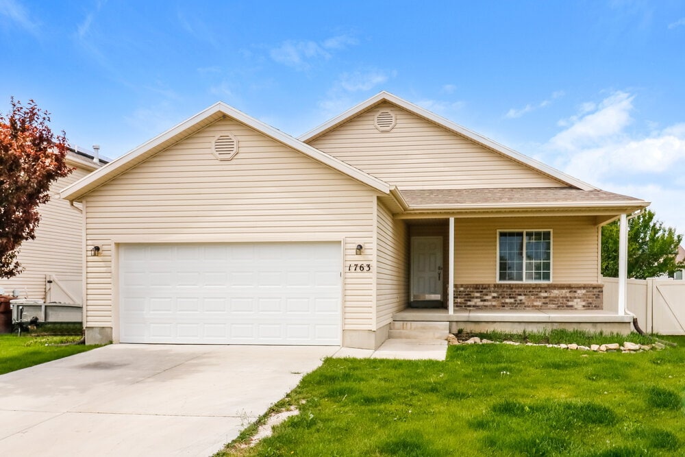 Foto principal - 1763 E Independence Way