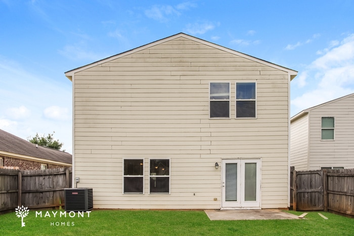 Building Photo - 121 Elmhurst Dr