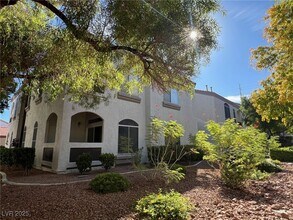 Building Photo - 700 Carnegie St