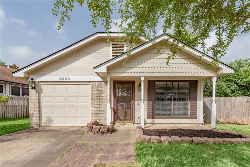 Foto principal - 2322 Klattenhoff Dr