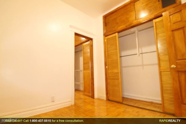 Building Photo - 816 Wyckoff Ave