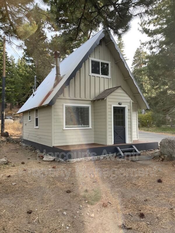 Primary Photo - 1701 Old Mammoth Rd