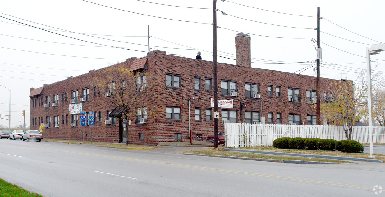 Building Photo - St. George Apartments