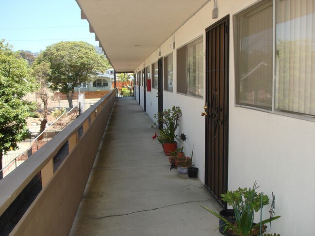 Foto del edificio - School Street Apartments