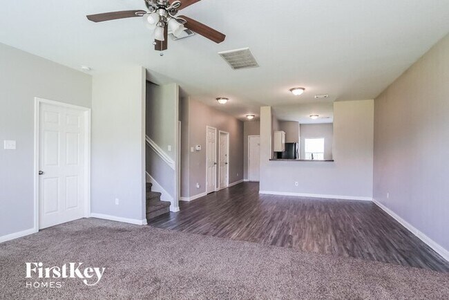 Foto del edificio - 1027 Paradise Rd