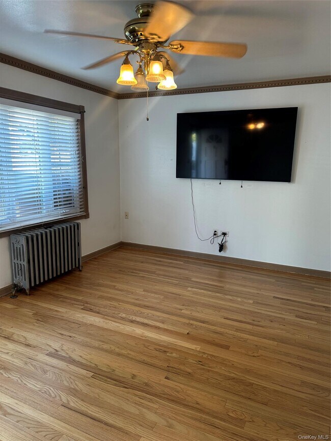 Foto del edificio - 242 Sommerville Pl