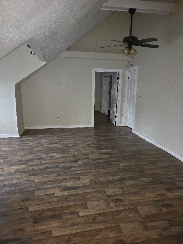 Foto del edificio - 614 Fairview Ave