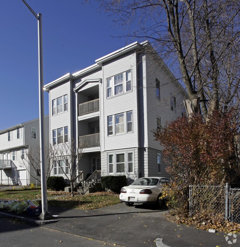 Foto del edificio - 14 Fairbanks St