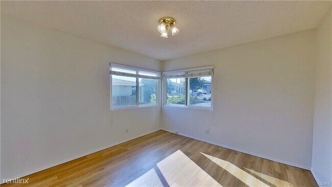 Building Photo - 3 br, 2 bath House - 1961 W 231st St