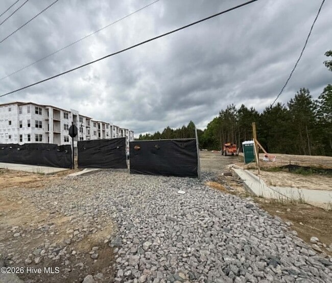 Foto del edificio - 520 Trove Ln