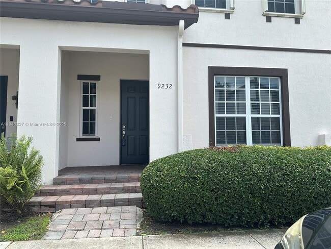Building Photo - 9232 SW 170th Ave