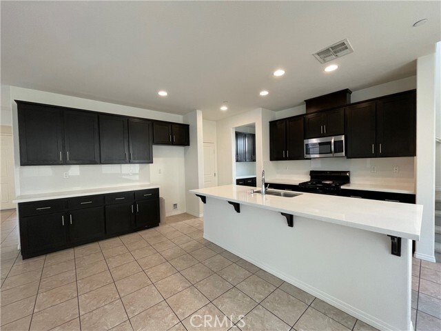 Building Photo - 2915 S Via Belamaria