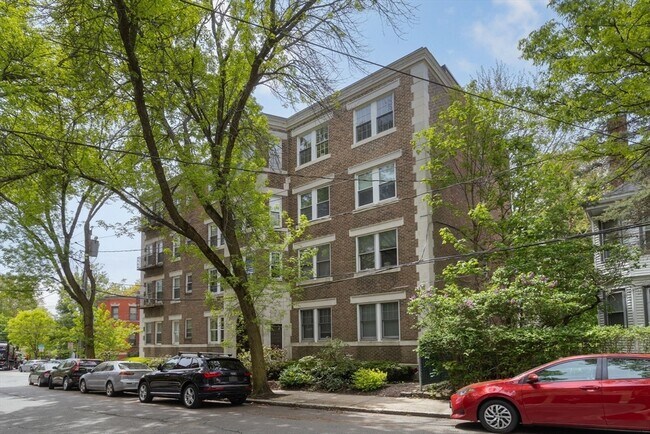 Building Photo - 78 Kilsyth Rd