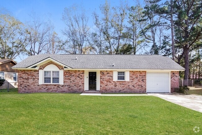 Building Photo - 404 Bluebell Ave