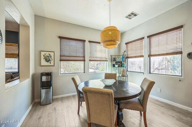 Building Photo - 18225 W Paseo Way