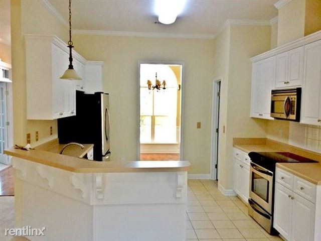 Foto del edificio - 3 br, 2.5 bath House - 1658 Jamestown Ave