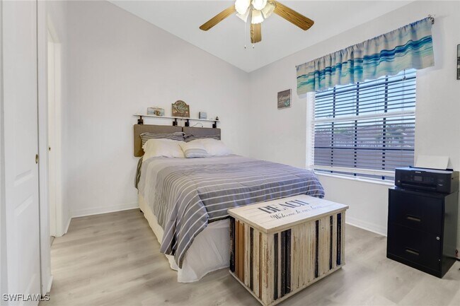 Foto del edificio - 1369 Weeping Willow Ct
