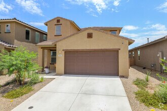 Building Photo - 7867 S Walnutview Dr