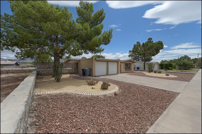 Foto del edificio - 4109 Roxbury Dr