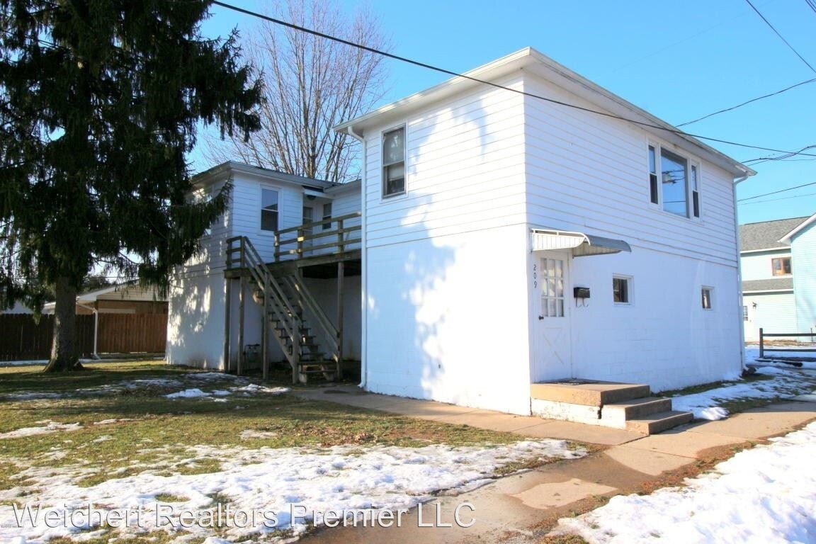 Primary Photo - 1 br, 2 bath House - 209 N. Washington Street