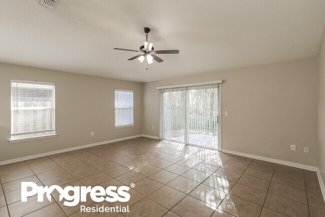 Foto del edificio - 1795 Moss Creek Dr