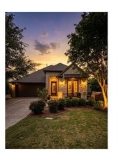 Building Photo - 7804 Willowbend Dr
