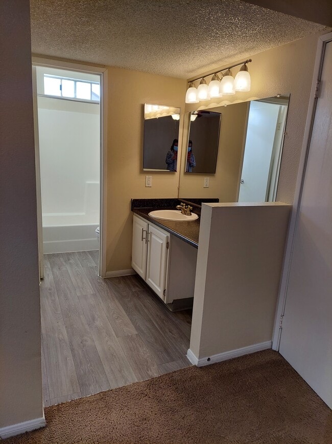 Foto del edificio - El Parque Villas