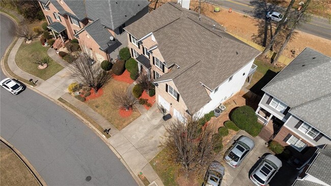 Building Photo - 12553 Kensington Blvd