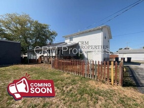 Building Photo - 1724 S Washington St