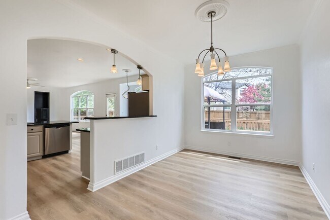 Building Photo - 5754 S Telluride Way