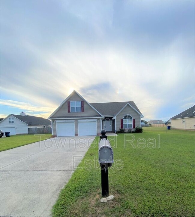 Building Photo - 376 Tennessee Walker Dr