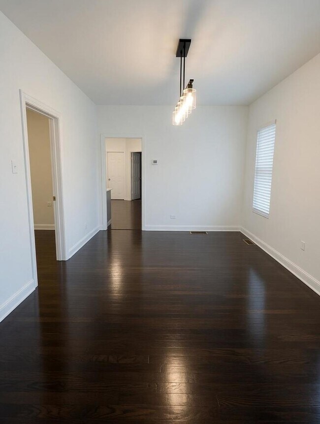 Foto del edificio - 1439 W 16th St