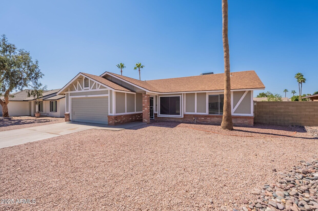 Foto principal - 4906 E Evergreen St
