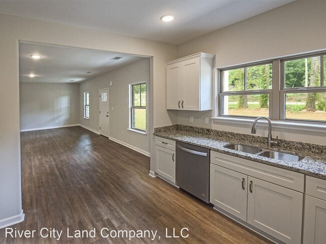 Building Photo - 3 br, 2 bath House - 9530 Mount Carmel