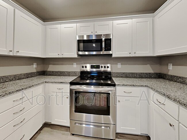 Foto del edificio - 8110 SW 1st St