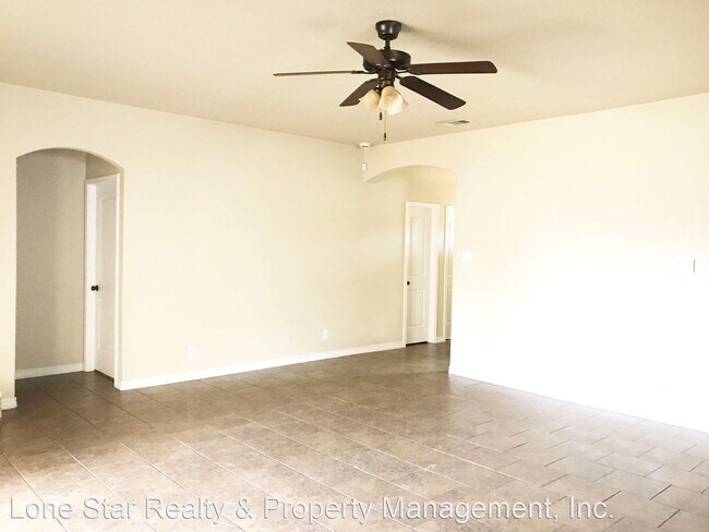 Building Photo - 5 br, 3 bath House - 601 W Little Dipper