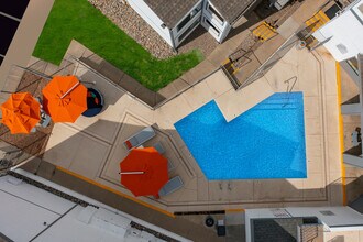 Building Photo - Dorado Heights