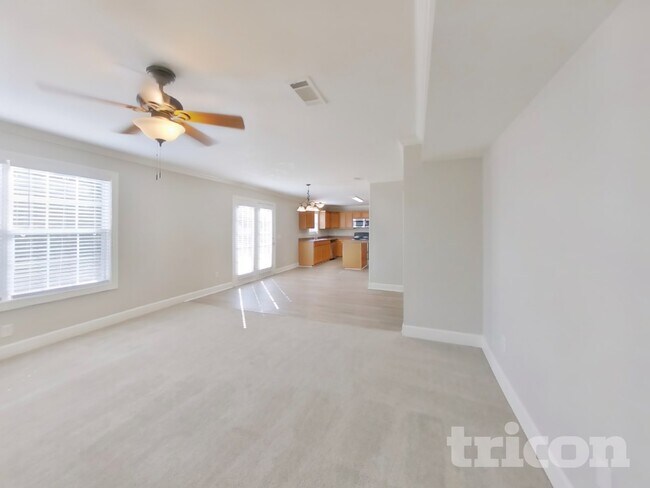 Foto del edificio - 1940 Portway Rd