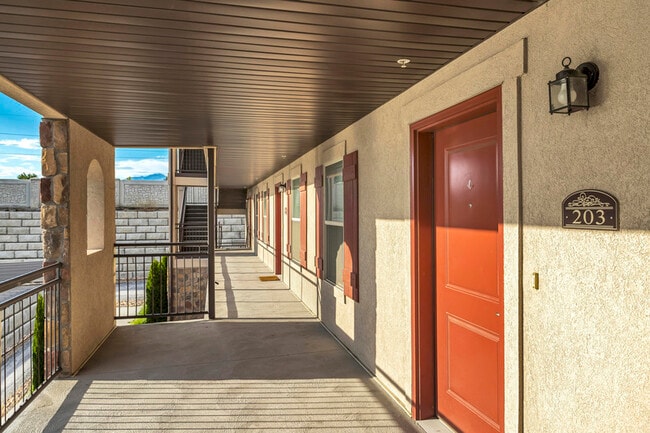 Building Photo - 1081 W 993 N