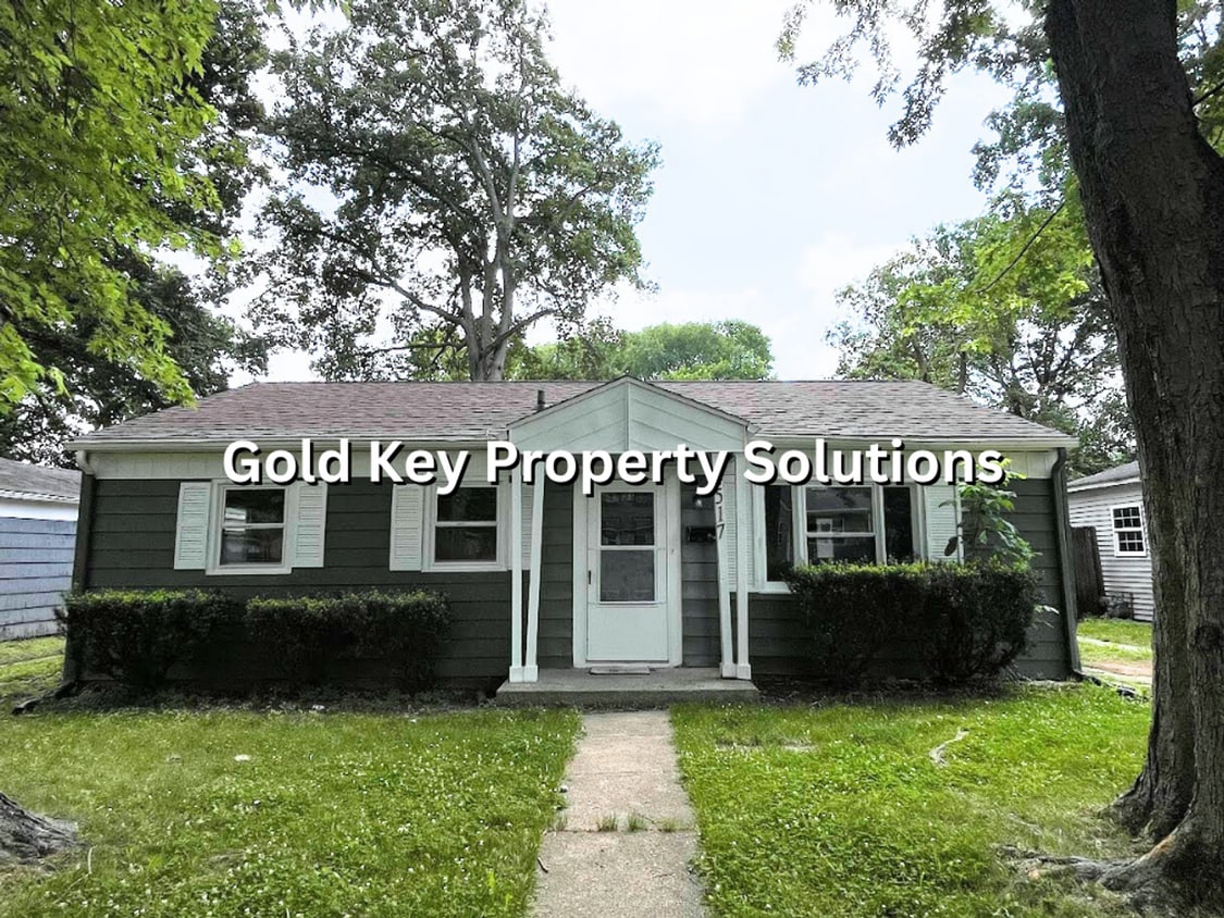Primary Photo - 3 BR 2 Full BA Ranch Style House with Gara...