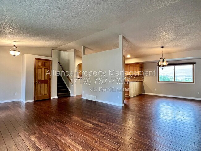 Building Photo - 6318 Galway Dr