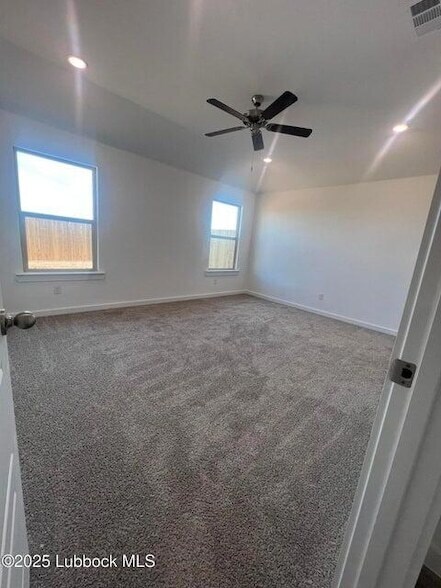 Foto del edificio - 617 E 14th St