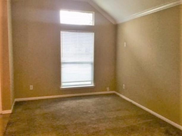 Building Photo - 903 Cove Crest Trl