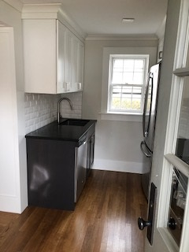 Kitchen - 62 Elm St