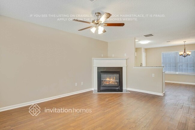 Building Photo - 263 Coral Cir